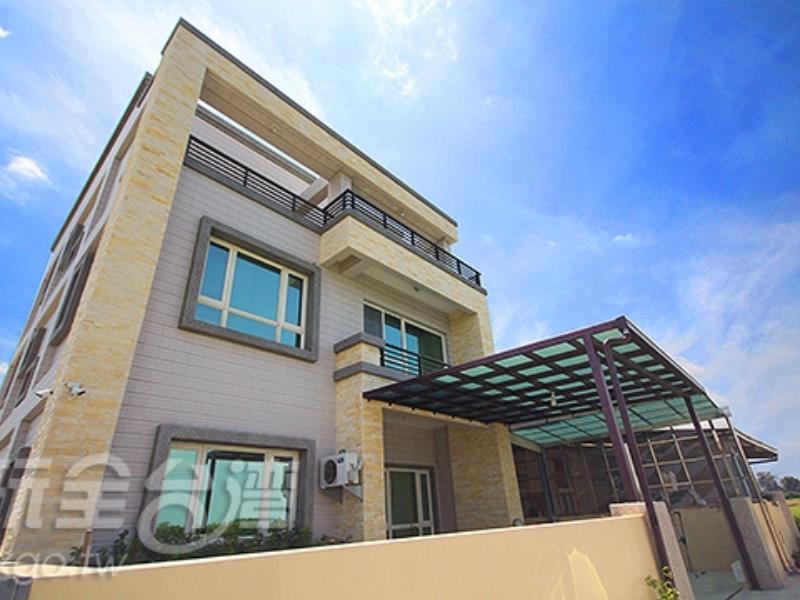 11 House Bed & Breakfast Erlin Ngoại thất bức ảnh